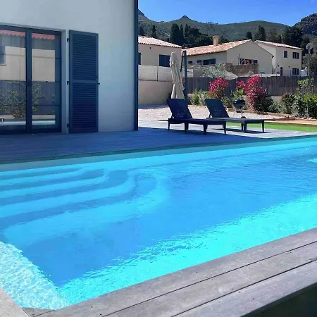 Belle Amanduli Avec Piscine 빌라